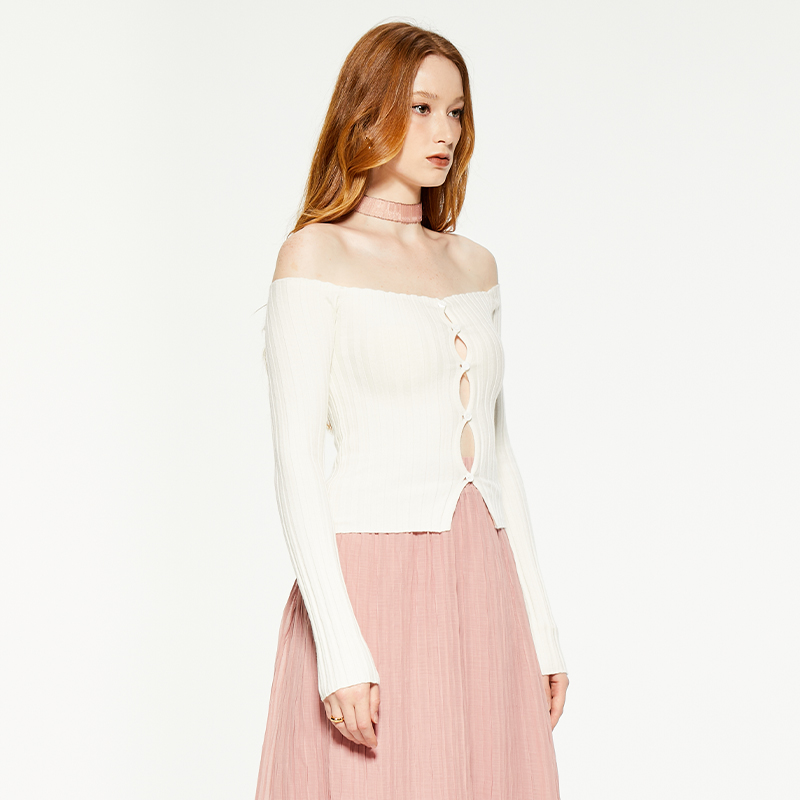 One-shoulder hollow knitted long-sleeved top