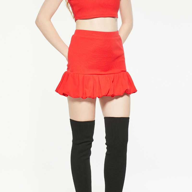 Red high waist bubble skirt