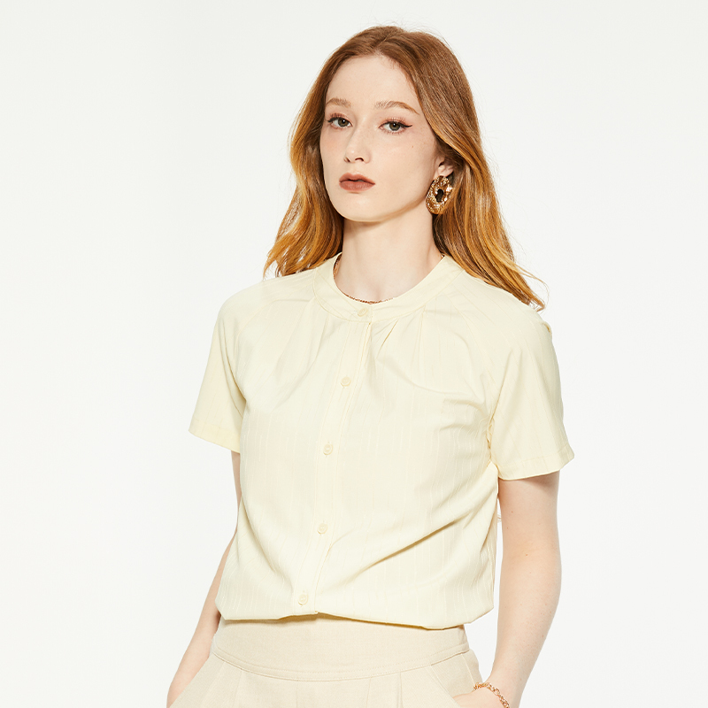 Casual round neck beige short-sleeved T-shirt