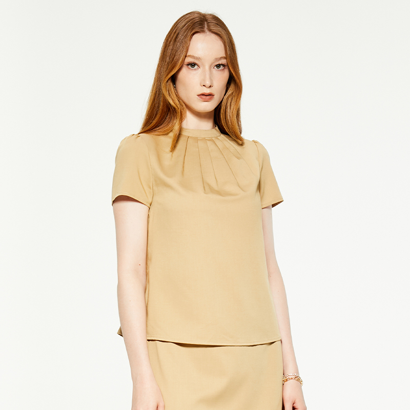 Summer solid color pleated front crew neck T-shirts