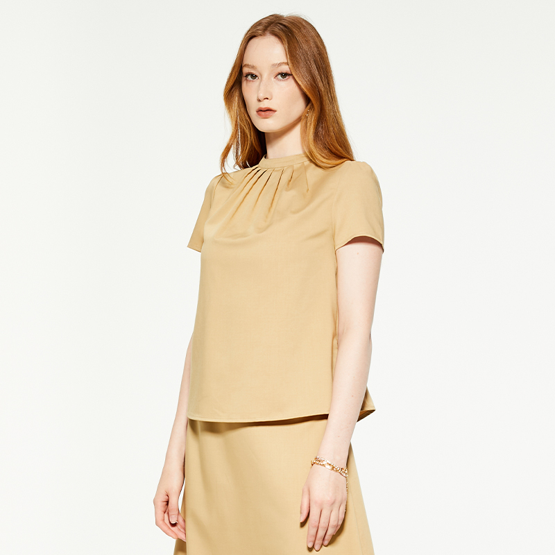 Summer solid color pleated front crew neck T-shirts