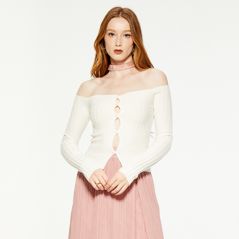 One-shoulder hollow knitted long-sleeved top