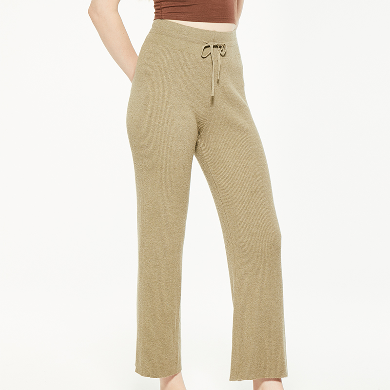 Elastic waist cotton and linen blend knitted pants