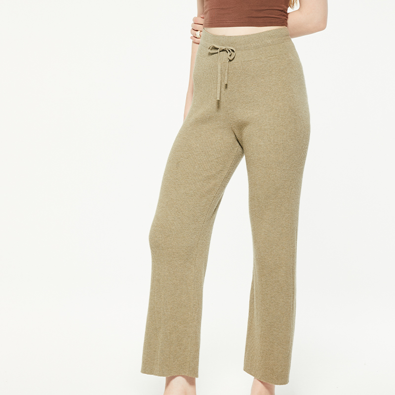 Elastic waist cotton and linen blend knitted pants