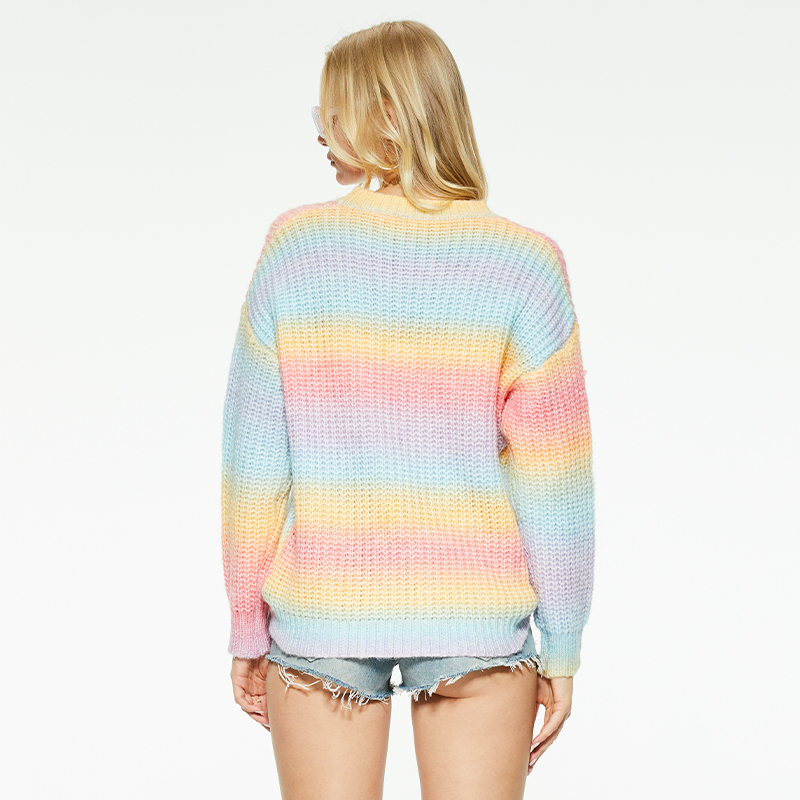 Crew neck rainbow knitted sweater