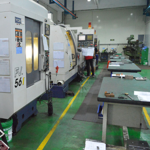 Molds and injection Molding