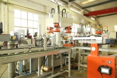 LPG CYLINDER MACHINERY PRODUCTION LINE Fully automatic three-station station