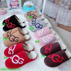 Slippers  (size 35-45)