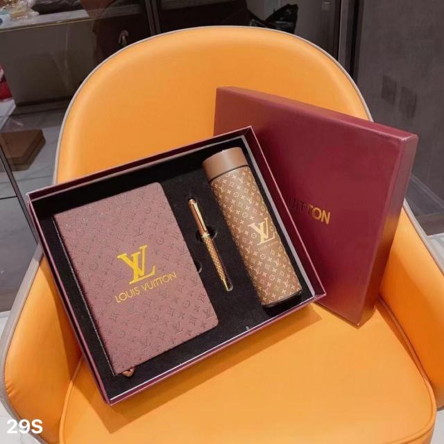 Notebook and cups set