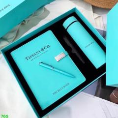 Notebook and cups set