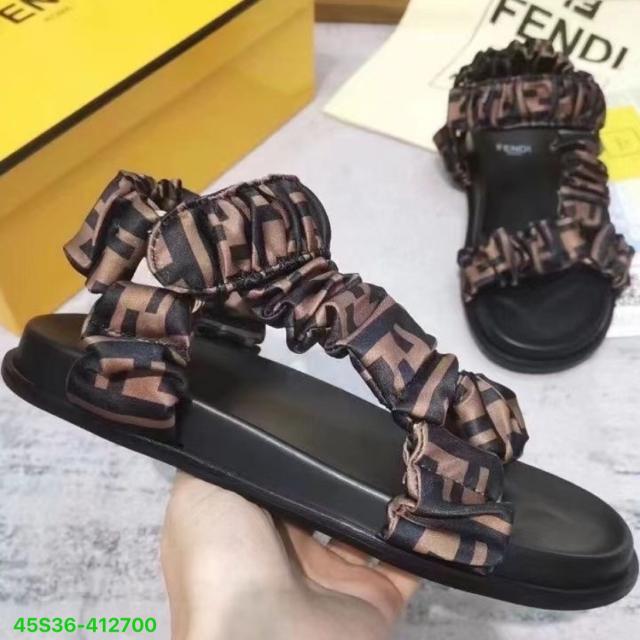 Lady's Sandals   (36-41)