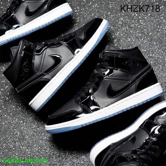 Sneakers  (35-45)