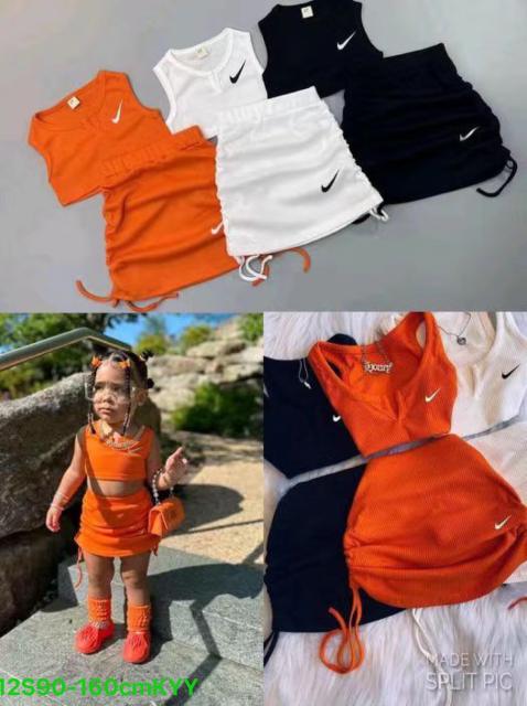 Kids outfits   (100-160cm)
