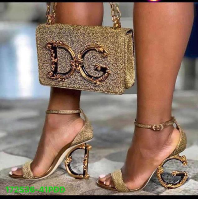 Purses and sandals    (36-41)