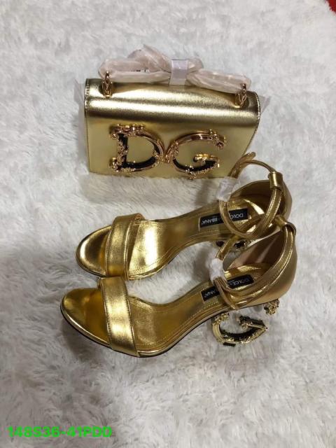 Purses  and shoes (36-41)