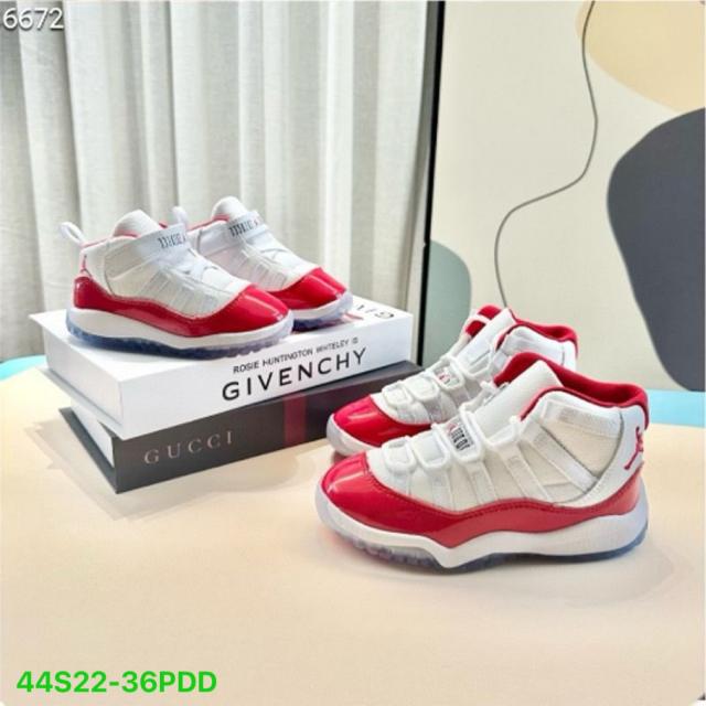 Kid sneakers (26-37)