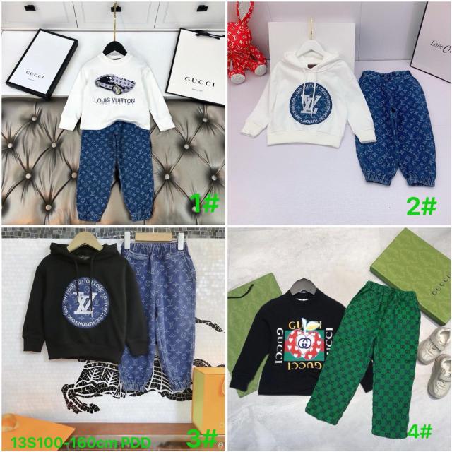 Kids outfits   (100-160cm)
