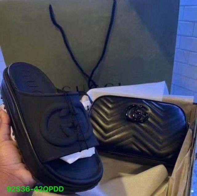Purse and Sliders  (36-42)