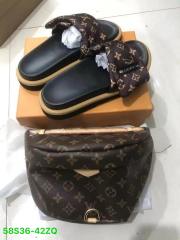 Purses  and sliders   (36-42）
