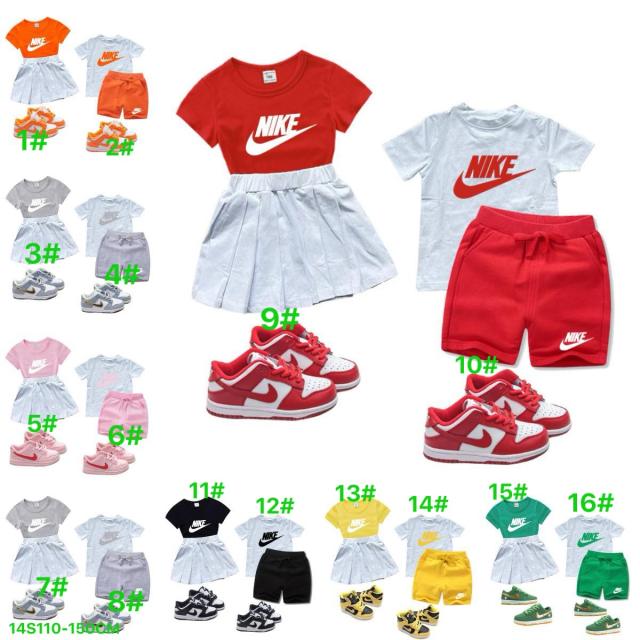 Kids outfits   (100-160cm)