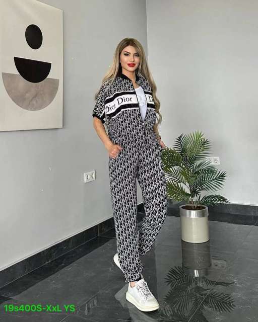 Lady's two pieces set  (S-XXl)