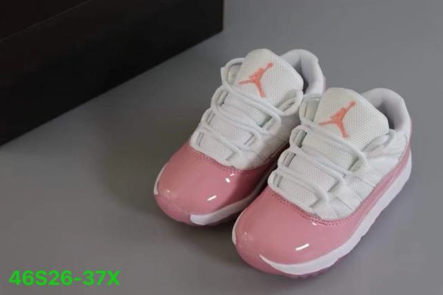 Kid sneakers (26-37)