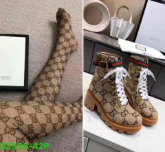 Purses  and silk stockings   (36-42）