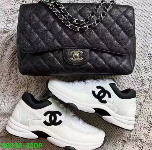 Purses  and sneakers   (36-42）