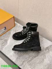 Boots  (36-45)