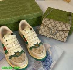 Purses  and sneakers   (36-45）