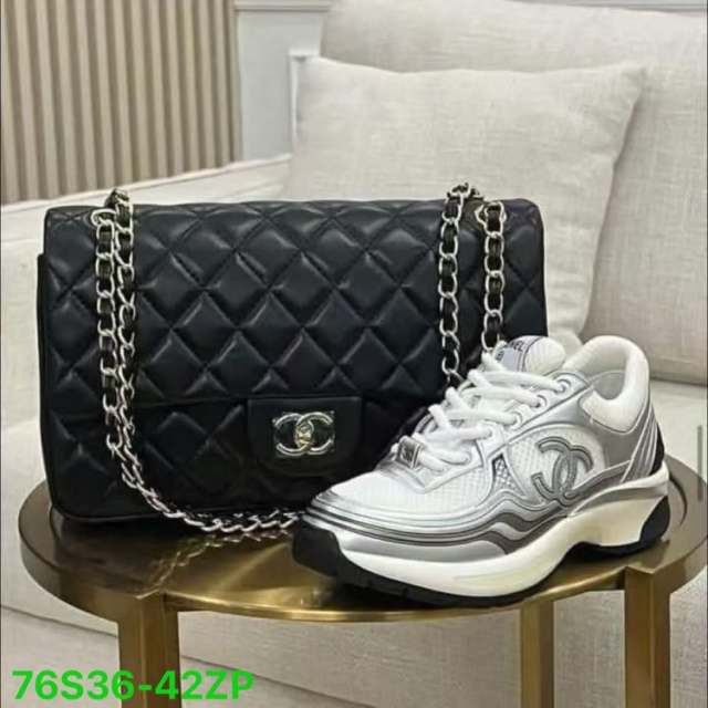 Purses  and sneakers   (36-42）