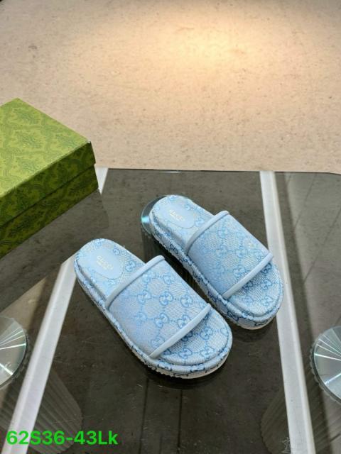 Slippers (36-43)