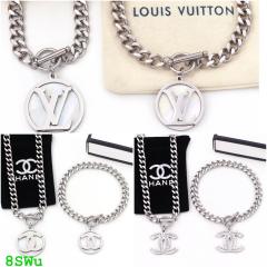 Neacklace and earrings set