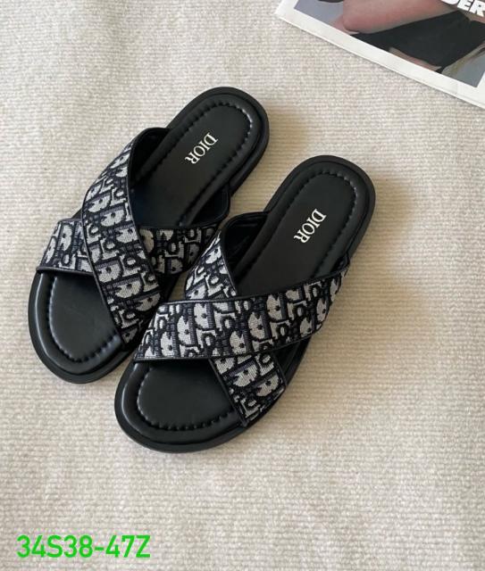 Slippers  (38-47)