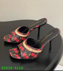 Slippers  (36-41)