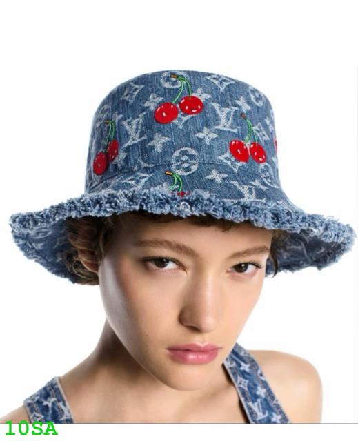Buckets hat