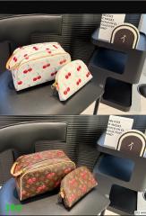 Makeup purses