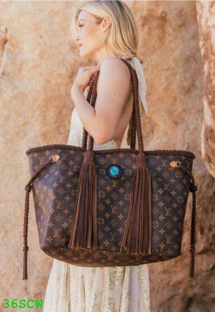 Handbag