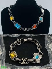 Necklaces and bracelets set
