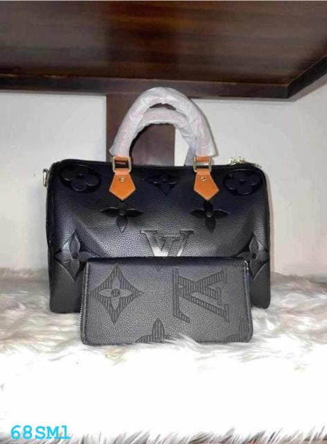 Purse and wallet