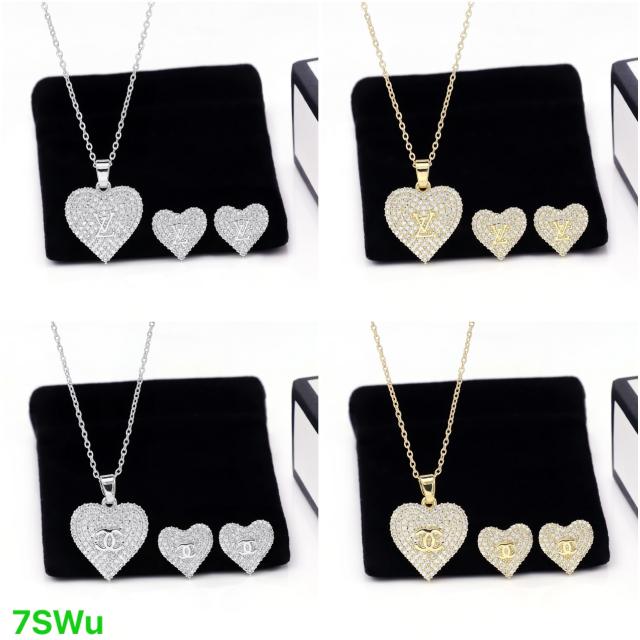 Necklace set