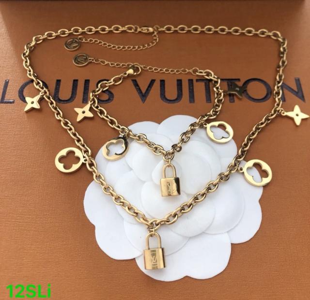 Bracelet and necklace