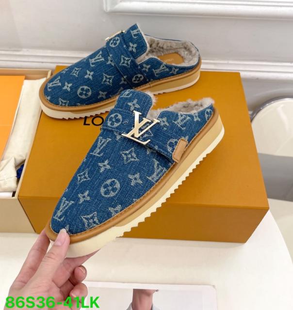Fur Slippers (36-41)