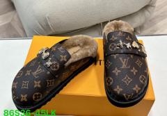 Slippers (36-45)