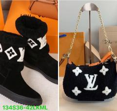 Boots and purse (36-40)