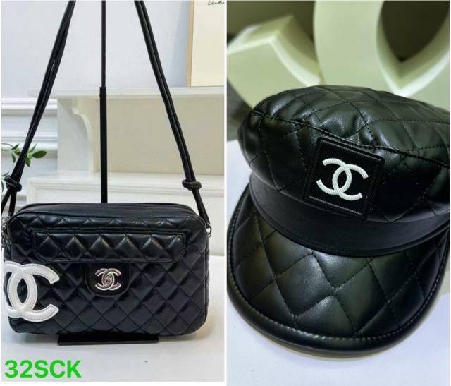 Purse and hats