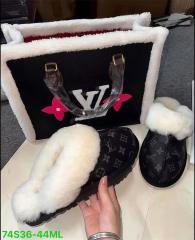 Slippers and purse(36-40）