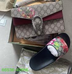 Slippers  and purse (36-42)