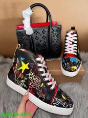 Sneakers and purse (36-47)