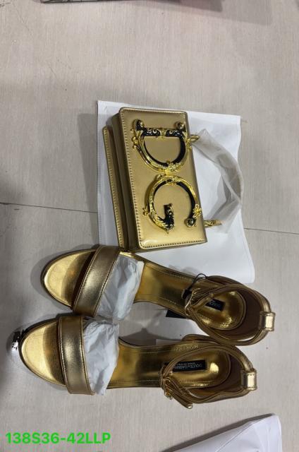 Sandle and purse (36-42)